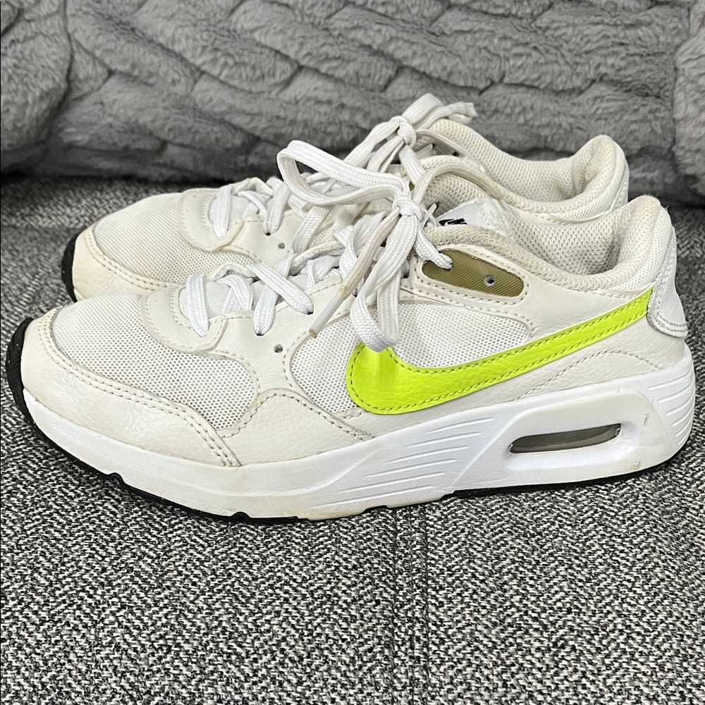 5Y Nike White and Neon Yellow Sneakers - Picture 3 of 6